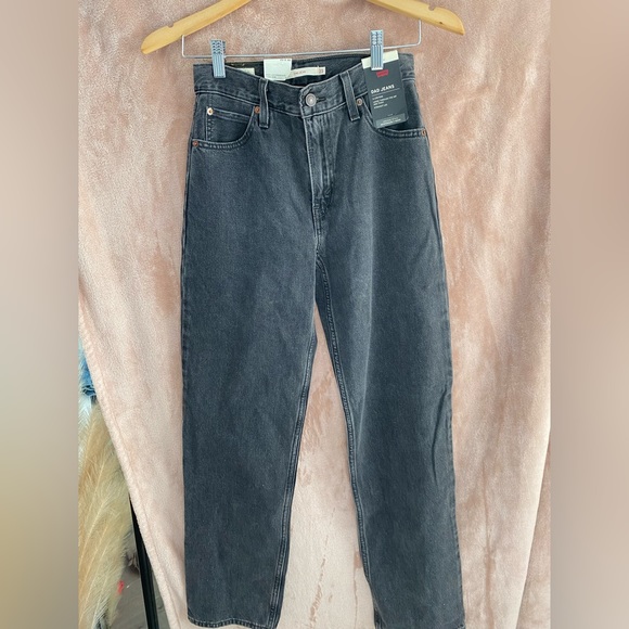 Black Levi dad jeans - Picture 3 of 3